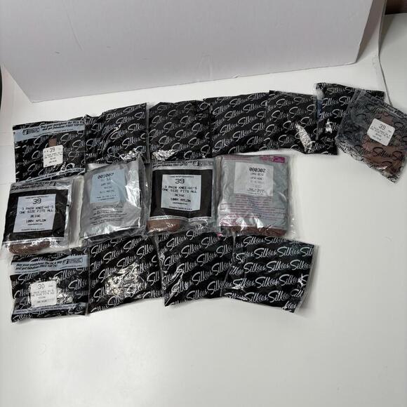 NOS Vintage Silkies Knee Hi's Lot - Beige Mocha & Blue OS‎ - 15 Packs, 30+ PAIRS - Picture 2 of 4